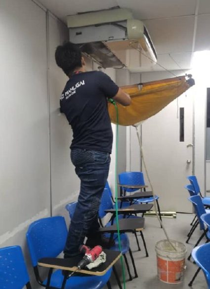 gambar-galeri-kerja-penyelenggaraan-aircond-website-mzmahligai.com-2